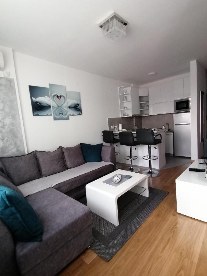 Apartman Gallery Square - Pupin Palace Apartment Novi Sad Luaran gambar